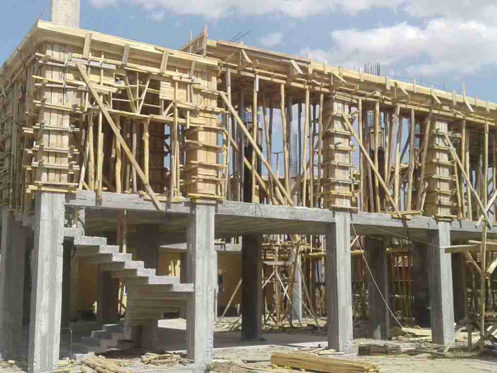 Bayat İnşaat Kalıpçısı